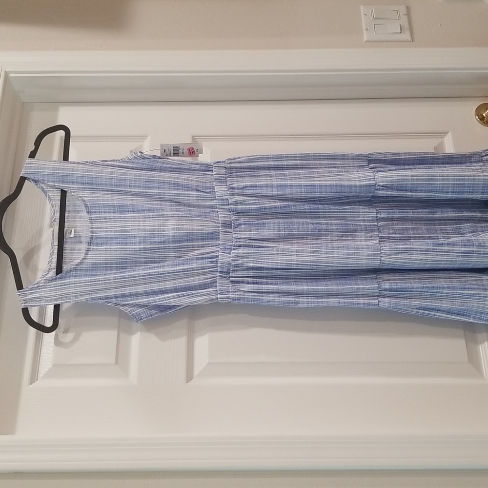 Brannan sleeveless summer dress NWT